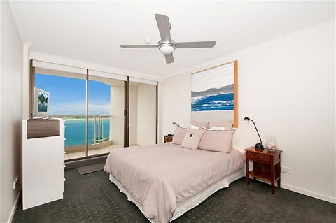 Beaconlea - Accommodation Gold Coast 6