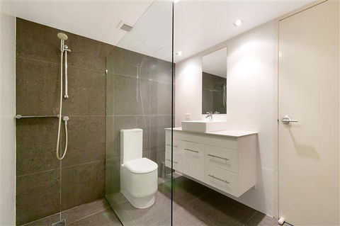Beaconlea - Accommodation Gold Coast 9