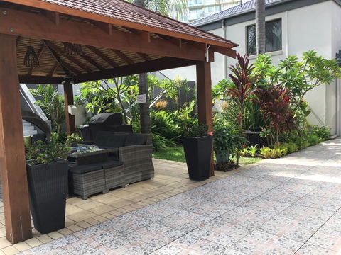 Burleigh Palms Holiday Apartments - Gold Coast 4U 16