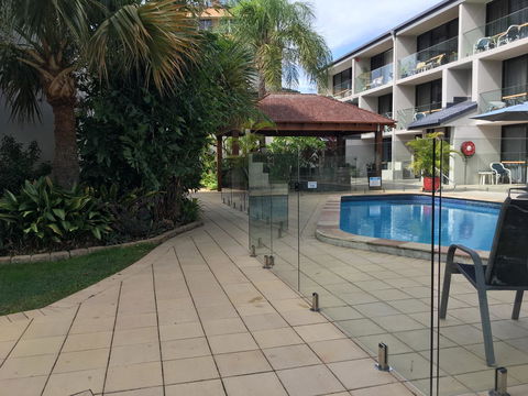 Burleigh Palms Holiday Apartments - Gold Coast 4U 3