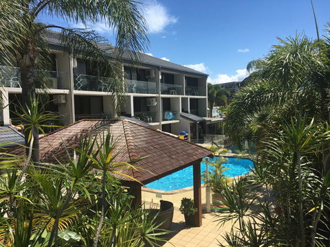 Burleigh Palms Holiday Apartments - Gold Coast 4U 0