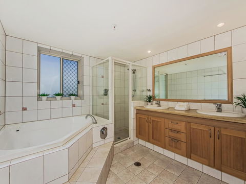 Oceana On Broadbeach - Gold Coast 4U 11