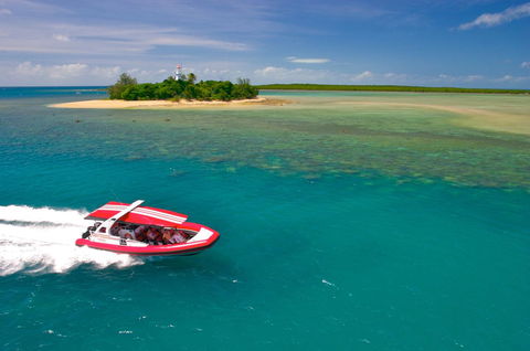 Martinique On Macrossan - Accommodation Gold Coast 29