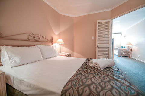 Il Palazzo Holiday Apartments - Gold Coast 4U 2