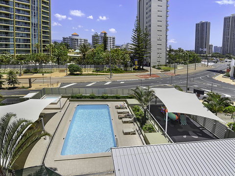 Surf 150 - Accommodation Gold Coast 12