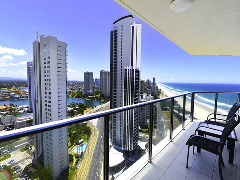 Surf 150 - Accommodation Gold Coast 16