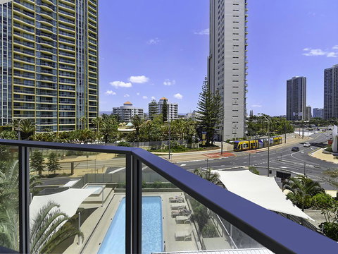 Surf 150 - Accommodation Gold Coast 32