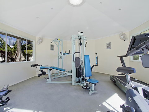 Surf 150 - Accommodation Gold Coast 6