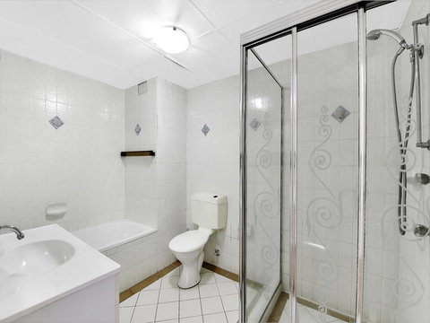 Surf 150 - Accommodation Gold Coast 31