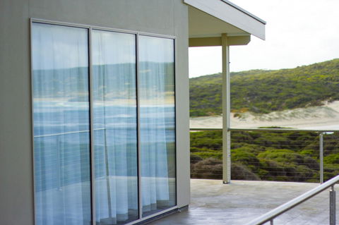 Hanson Bay Cabins - Gold Coast 4U 14