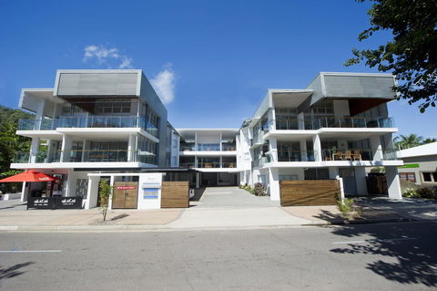 Maggies Beachfront Apartment 8 - Accommodation Gold Coast 0