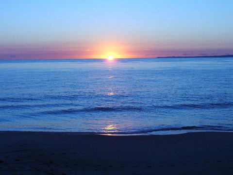 Lowset, Pet Friendly Cottage - Sunset Ave, Bongaree - 1 Gold Coast 6