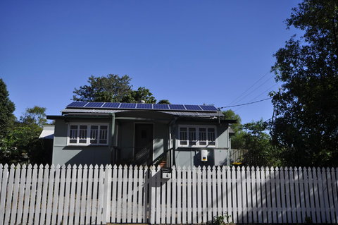 Beachside Beauty - 1 Gold Coast 7