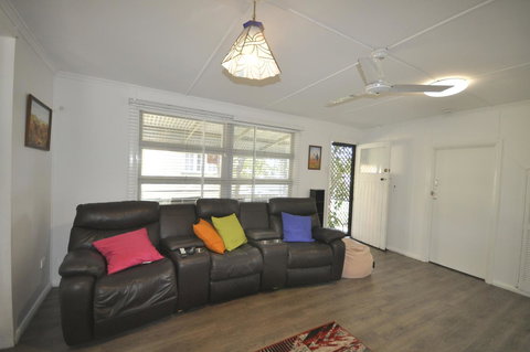 Beachside Beauty - 1 Gold Coast 8