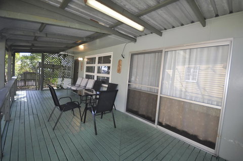 Beachside Beauty - 1 Gold Coast 15