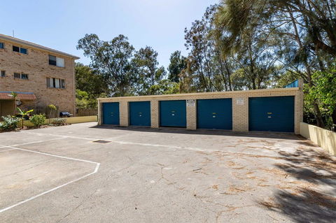 Fantastic Views From This Top Floor Unit! - Accommodation Gold Coast 8