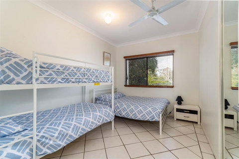 Waterfront Views From Private Rooftop Balcony - Bayview South Esp, Bongaree - 1 Gold Coast 14