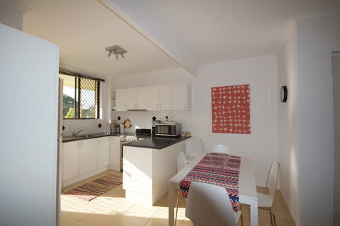 Bird Song - 1 Gold Coast 8