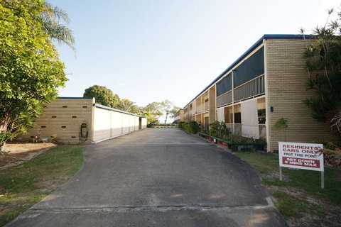 Bird Song - 1 Gold Coast 2