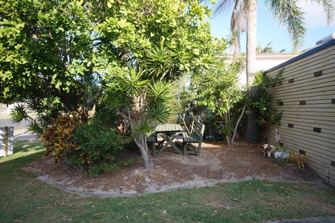 Bird Song - 1 Gold Coast 1