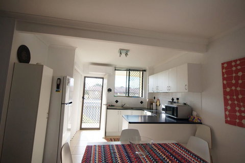 Bird Song - 1 Gold Coast 9