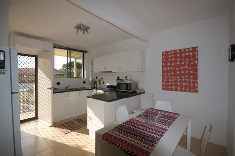 Bird Song - 1 Gold Coast 7