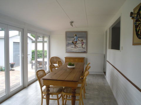 Hampton Cottage- Delightful Cottage Bring Your Dog! - Accommodation Gold Coast 9