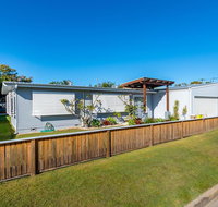 Fabulous Family Destination in Paradise Parade Bongaree - 1 Gold Coast