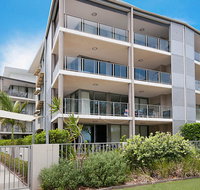 Spectacular Unit Overlooking Pumicestone Passage - Welsby Pde Bongaree - 1 Gold Coast