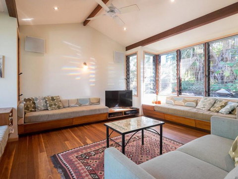 Laguna House - Accommodation Gold Coast 4