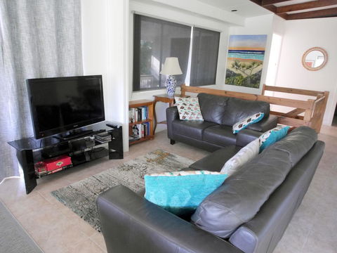 BAMBARA - Accommodation Gold Coast 8