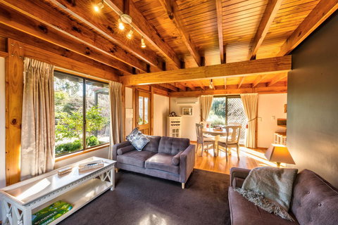 Parnella Adventure Bay, Bruny Island - Accommodation Gold Coast 2