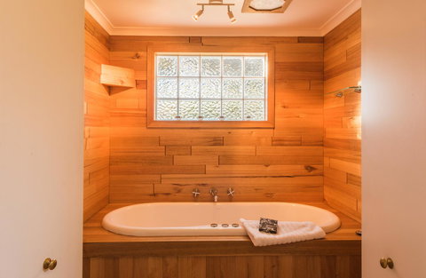 Parnella Adventure Bay, Bruny Island - Accommodation Gold Coast 13