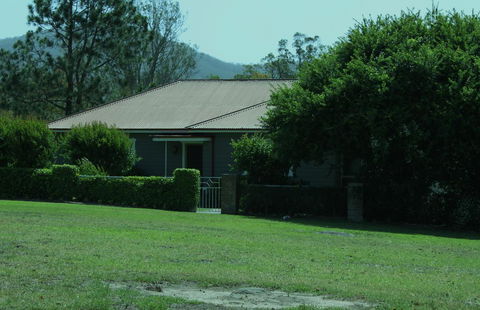 Mansfield Cottage Barrington - Accommodation Gold Coast 1