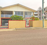 'Mooring One Downstairs' 23 Shoal Bay Rd - Fantastic ground floor duplex with views WIFI and Air Conditioning - Accommodation Gold Coast