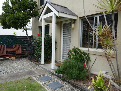 'Sandy Bottoms' With WiFi Just Moments From Beach - 1 Gold Coast 3