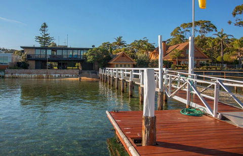 'Southwind' On Main Street - Accommodation Gold Coast 0