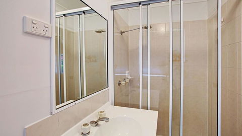 'The Hideaway' At Shoal Bay - Gold Coast 4U 3