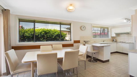 'The Hideaway' At Shoal Bay - Gold Coast 4U 1