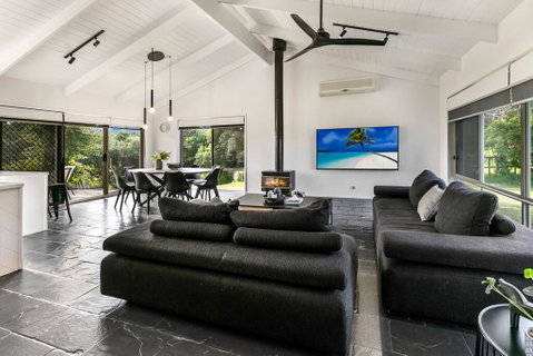 1 Oak - Rye Back Beach Accommodation - Accommodation Gold Coast 0
