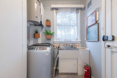 1 Private Double Room In Carramar 1 Minute Walk To Station - SHAREHOUSE - Accommodation Gold Coast 3
