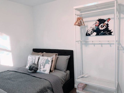 1 Private Double Room In Carramar 1-minute To Station - SHAREHOUSE - Accommodation Gold Coast 0