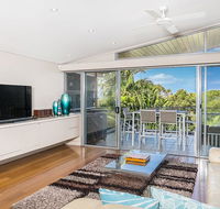 1/22 Mahogany Drive - Beach House 1  Vue - Gold Coast 4U
