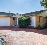 1/4 Huntly Close - 1 Gold Coast