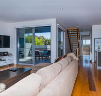 10 Sands Bvd - Accommodation Gold Coast