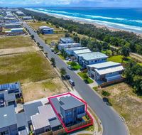 12 Sunfish Lane Beachshack - Gold Coast 4U
