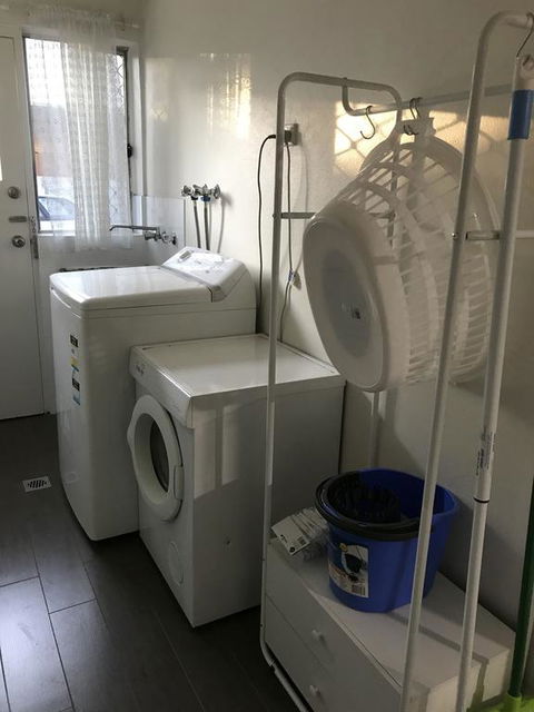 14 Elizabeth St - Gold Coast 4U 3