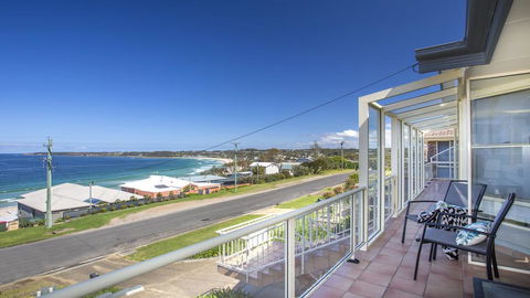 143 Mitchell Pde - Magnificent Outlook - Accommodation Gold Coast 0