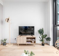 143 Summer Time Freshment in Melbourne Village - Accommodation Gold Coast