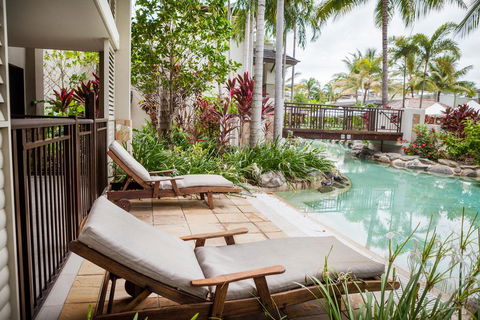 160 SEA TEMPLE SWIMOUT APT - Accommodation Gold Coast 0